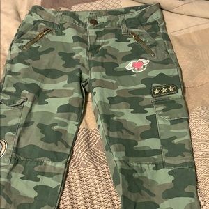 Camo jean panta